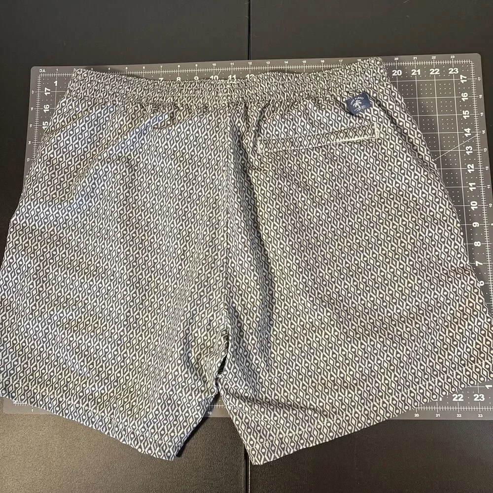 Men’s Original Free Planet Swim Trunks XL Swimming Shorts Gray Diamond Print